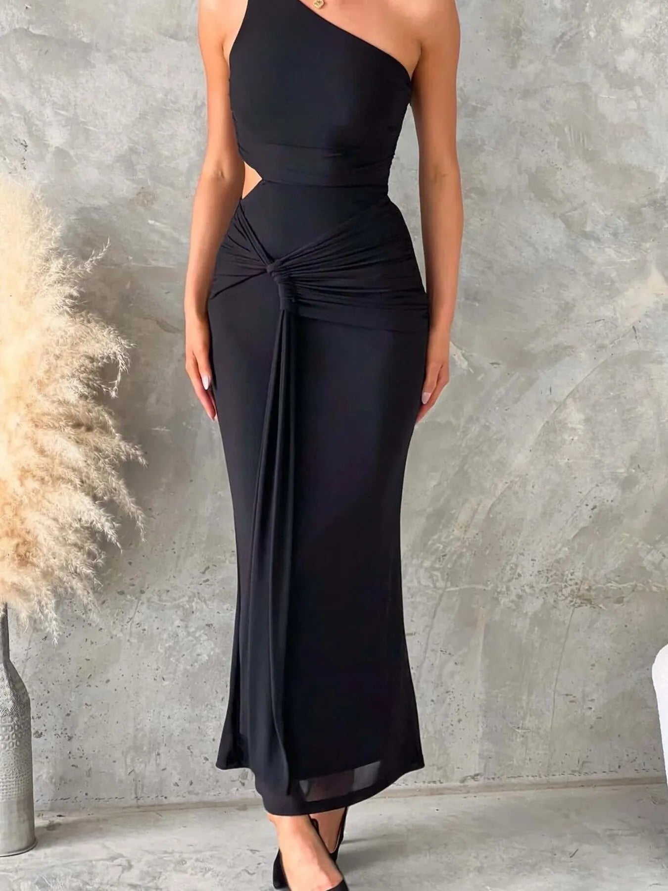 One-Shoulder Cutout Bodycon Maxi Dress - Thalia Chic