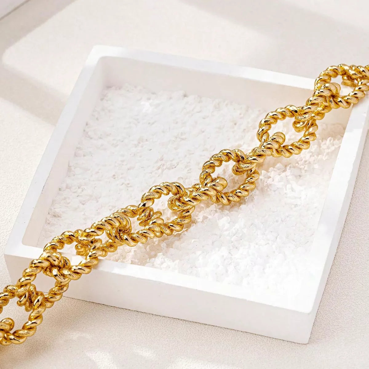 18K Gold-Plated Alloy Twisted Necklace - Thalia Chic