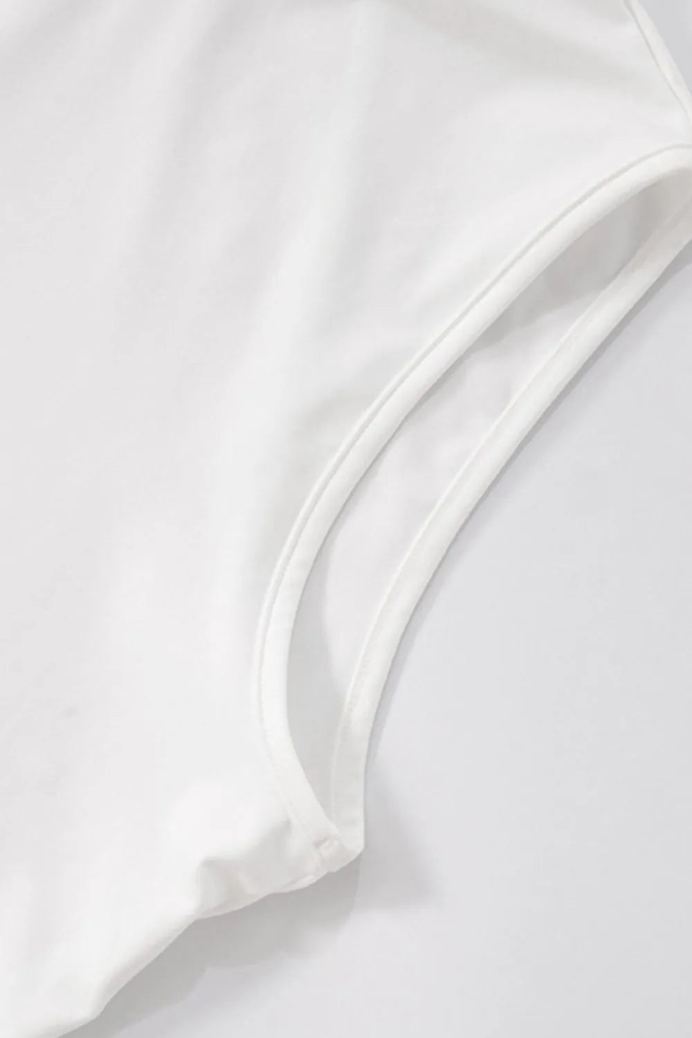 Turtleneck Cropped Backless Tank Top - Thalia Chic