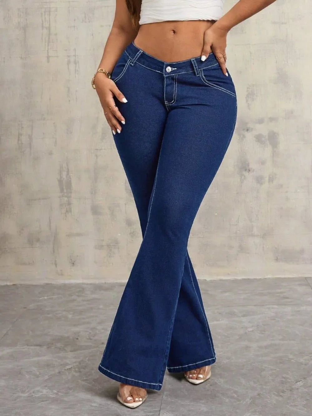 Flare Jeans with Pockets - Thalia Chic