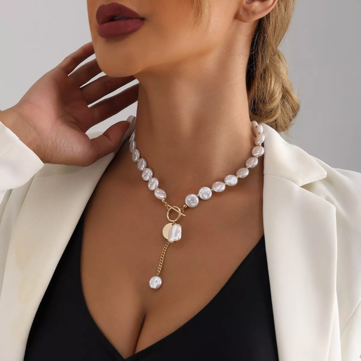 18K Gold-Plated Pearl Drop Necklace - Thalia Chic