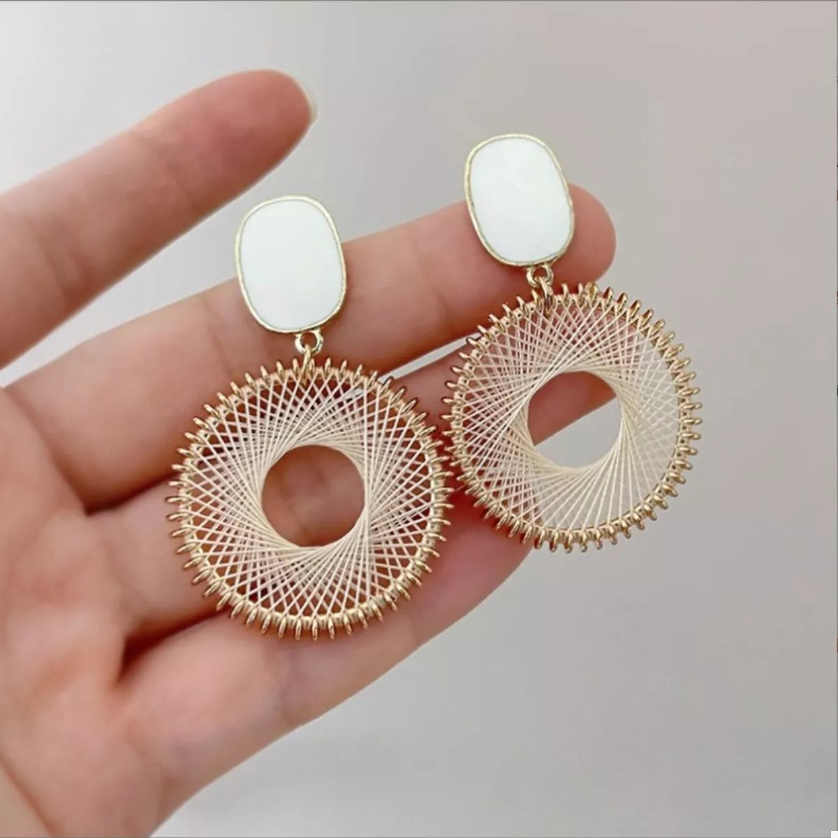 18K Gold-Plated Circle Dangle Earring - Thalia Chic