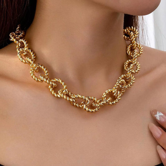 18K Gold-Plated Alloy Twisted Necklace - Thalia Chic