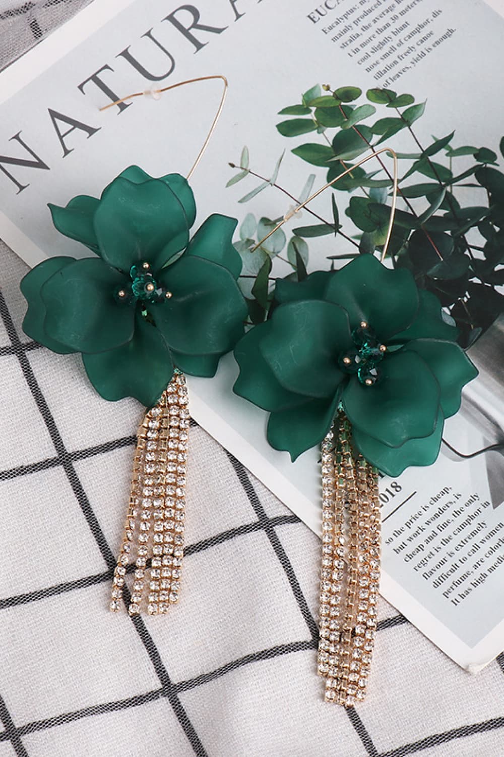 Flower Shape Acrylic Dangle Earrings - Thalia Chic