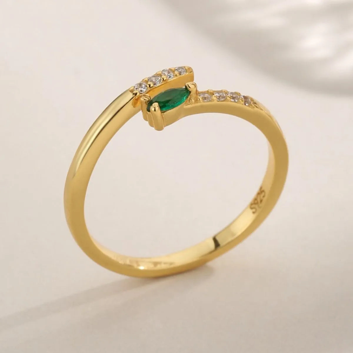 925 Sterling Silver Inland Zircon Open Ring - Thalia Chic