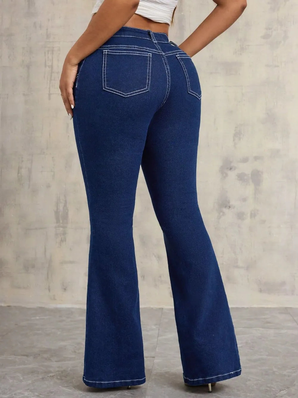 Flare Jeans with Pockets - Thalia Chic